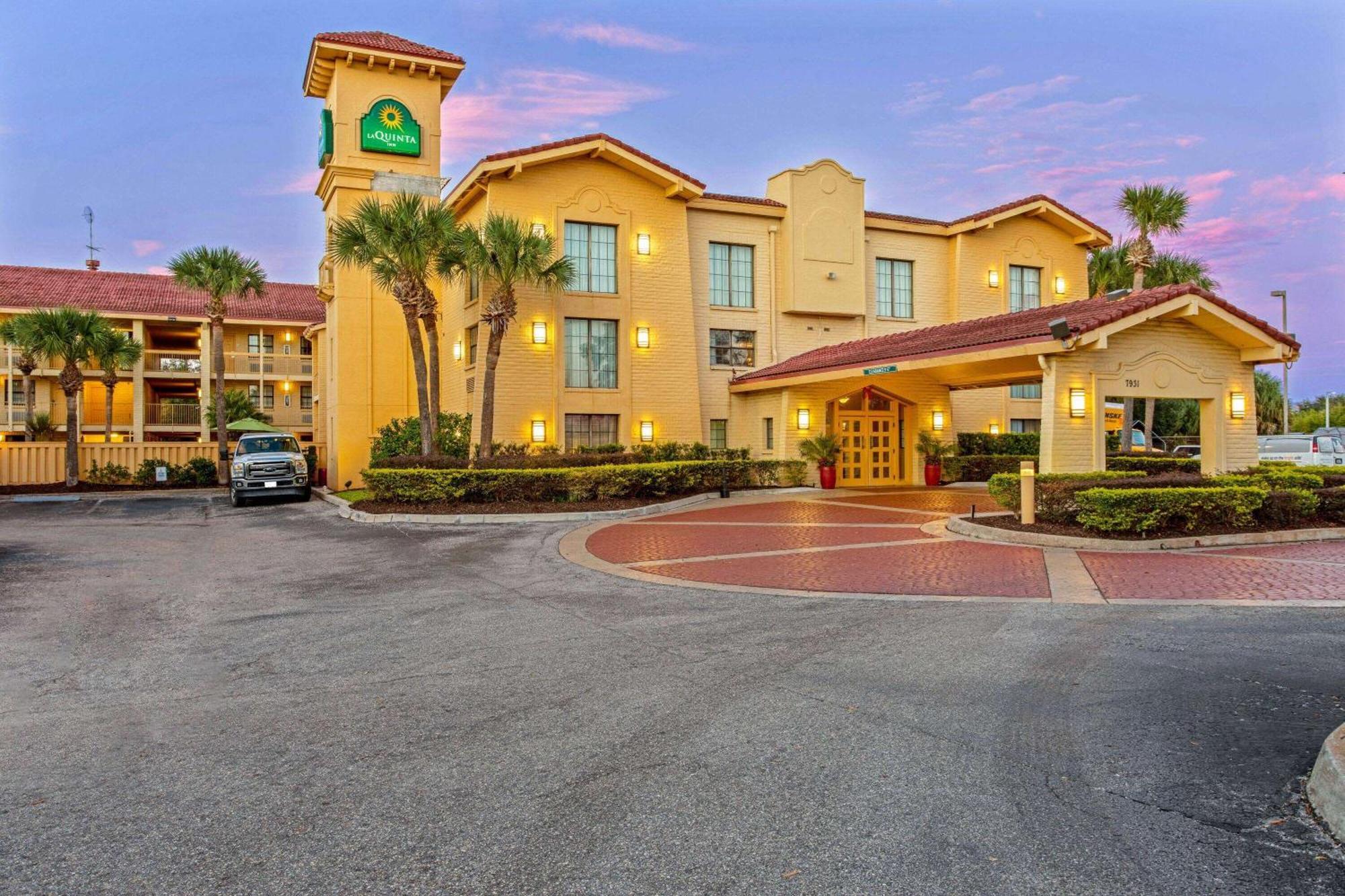 La Quinta Inn By Wyndham Orlando Airport West Экстерьер фото